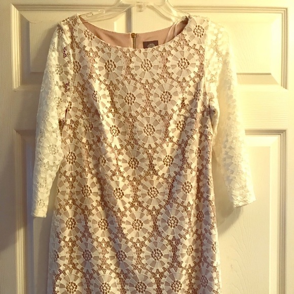 Like New Vince Camuto Lace Dress - Picture 1 of 3